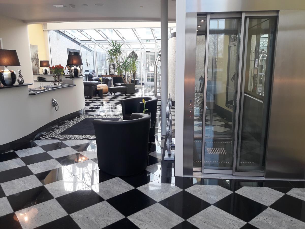 Bayerisches Landhaus Hotel Bielefeld Exterior foto